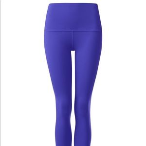 Lululemon size 4 wunder under hi rise